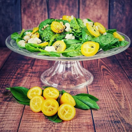 Spinatsalat mit Kumquats