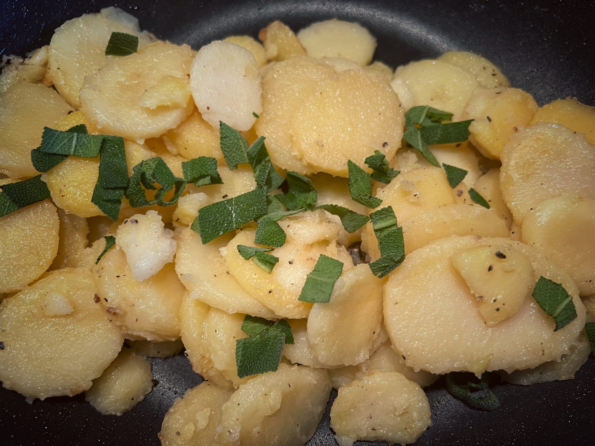 Kartoffeln mit Salbei