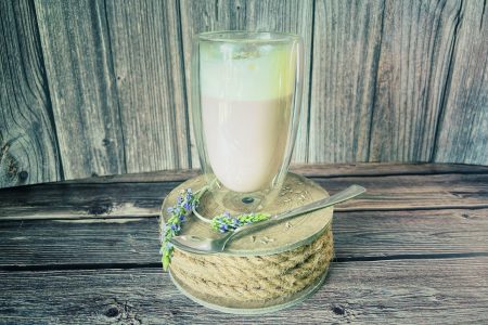 Lavendel Chai Latte