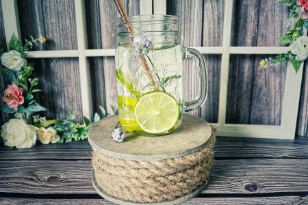 Lavendel-Infused Water
