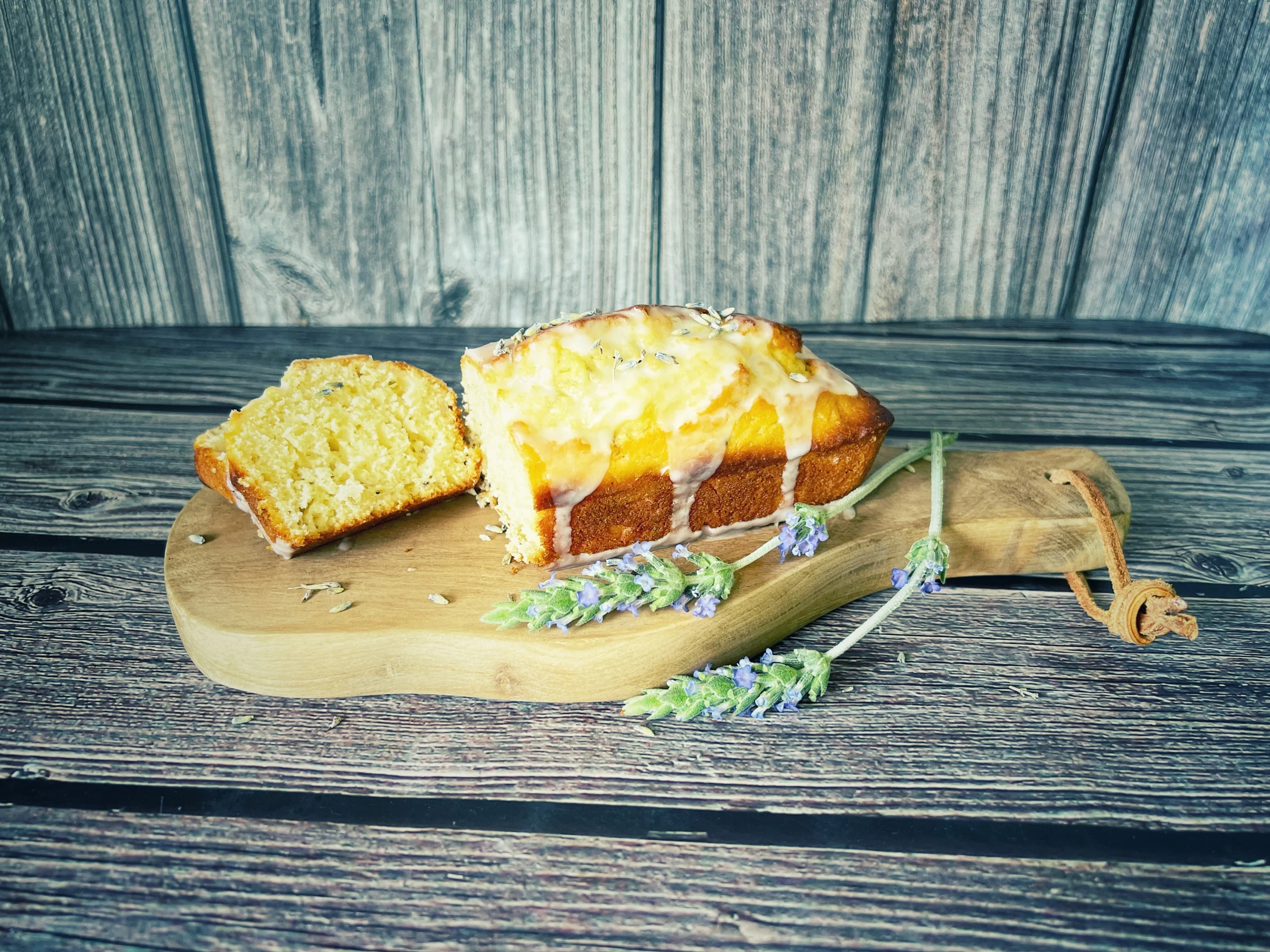 Lavendel-Zitronen-Mini-Kastenkuchen