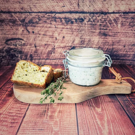 Zucchinibrot mit Feta