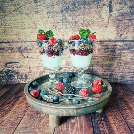 Beerenminze-Joghurt-Parfait
