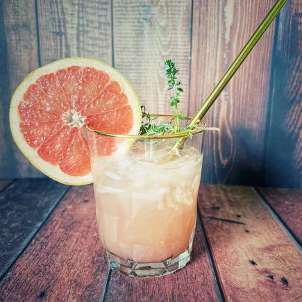 Grapefruit-Thymian-Mocktail
